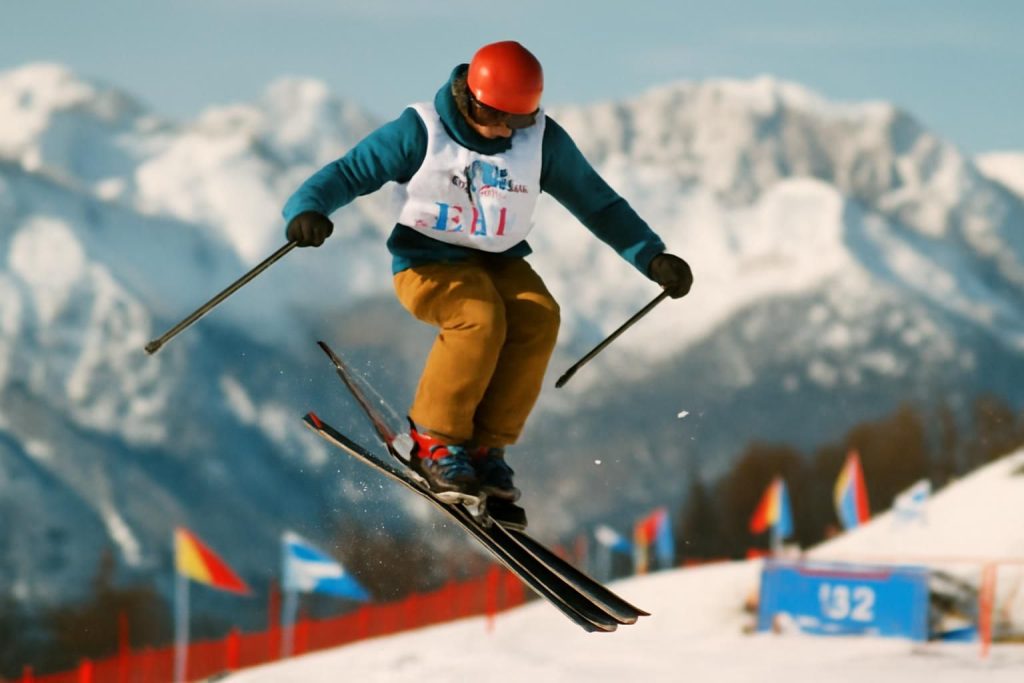 découvrez le programme complet du ski acrobatique aux jeux olympiques d’hiver 2026 à milan-cortina. suivez toutes les épreuves et horaires pour ne rien manquer de cet événement spectaculaire.