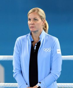 jo-dhiver-2026-kirsty-coventry-presidente-du-cio-regrette-que-les-polemiques-autour-dice-et-laffaire-epstein-eclipsent-lessence-des-jeux