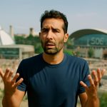 JO 2026 : Martin Fourcade critique vivement le &lsquo;concept de sites éclatés&rsquo; et déplore une expérience festive inégale