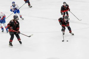 jo-la-finale-canada-etats-unis-un-duel-epique-pour-le-titre-ultime-en-hockey