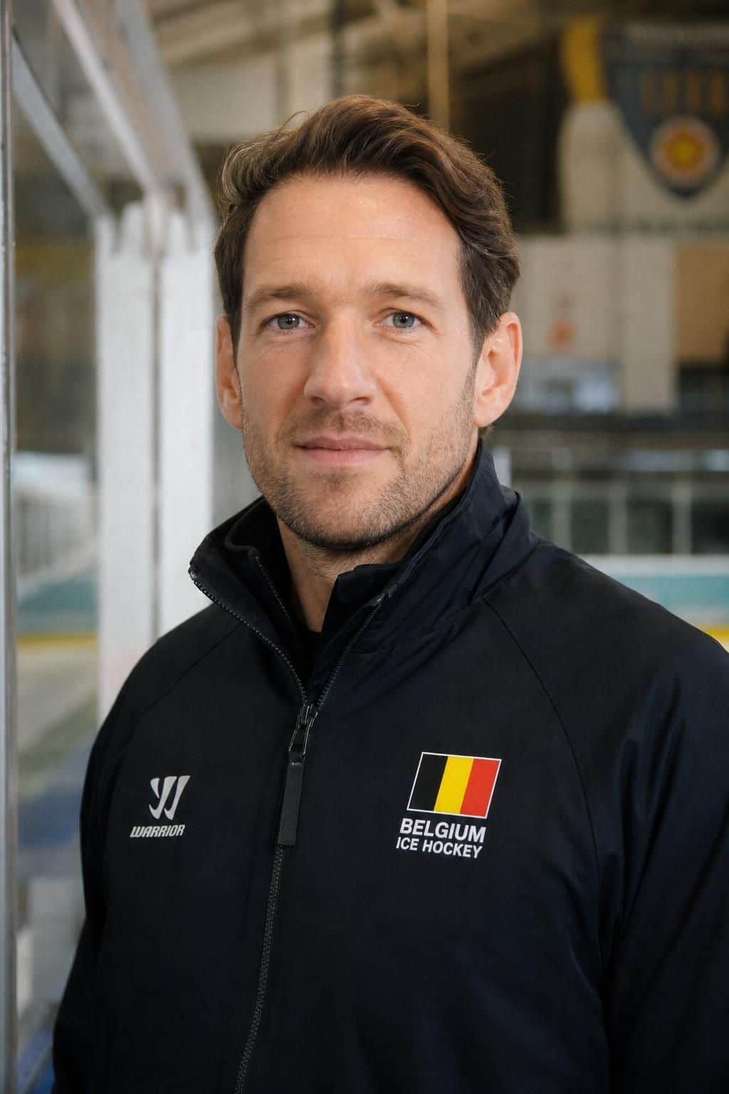 découvrez le parcours d'adam commens, qui a consacré plus de vingt ans à promouvoir et développer le hockey en belgique, marquant l'histoire de ce sport avec passion et dévouement.