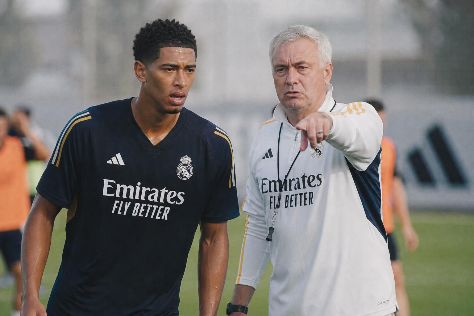 découvrez comment jude bellingham affronte une rivalité intense pour s'imposer et briller sous la direction de mourinho au real madrid.