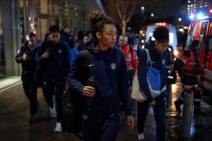 basket - coupe du monde féminine : une évacuation nocturne a eu lieu dans un hôtel accueillant les équipes, suscitant inquiétude et mobilisation.